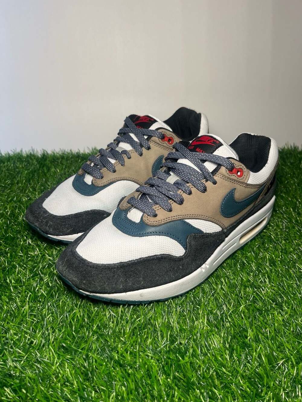 Size 9 Nike Air Max 1 '87 Escape Frontier FJ0698-100